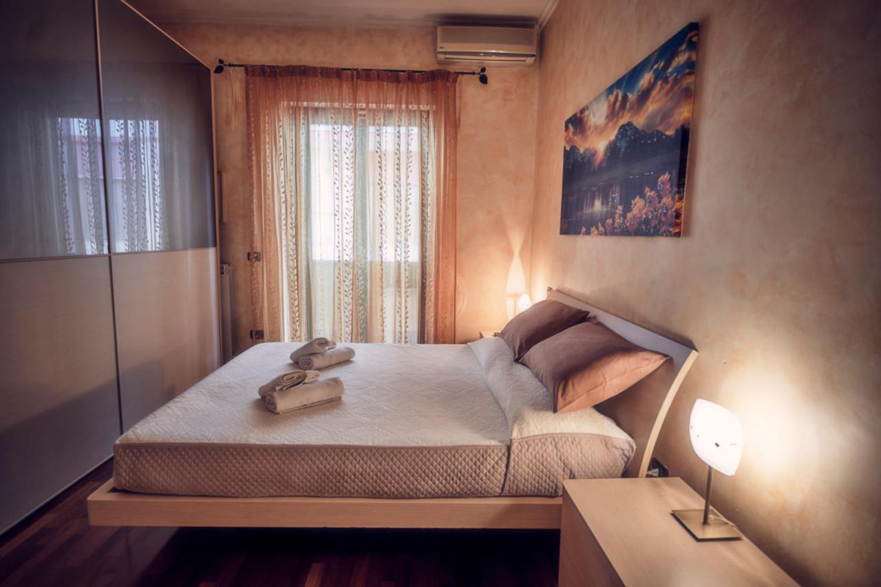 Travelershome Ciampino Suite ภายนอก รูปภาพ