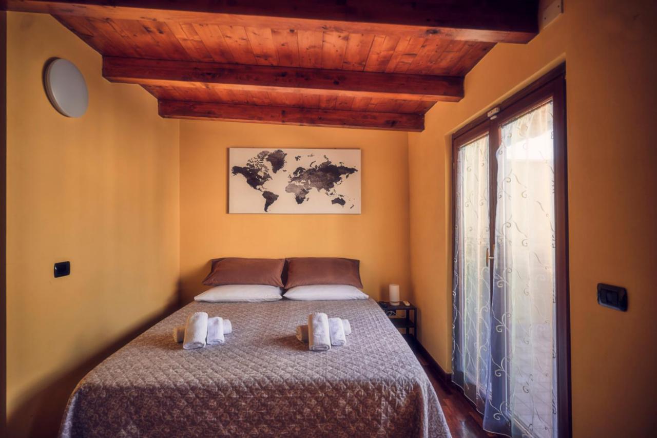 Travelershome Ciampino Suite ภายนอก รูปภาพ