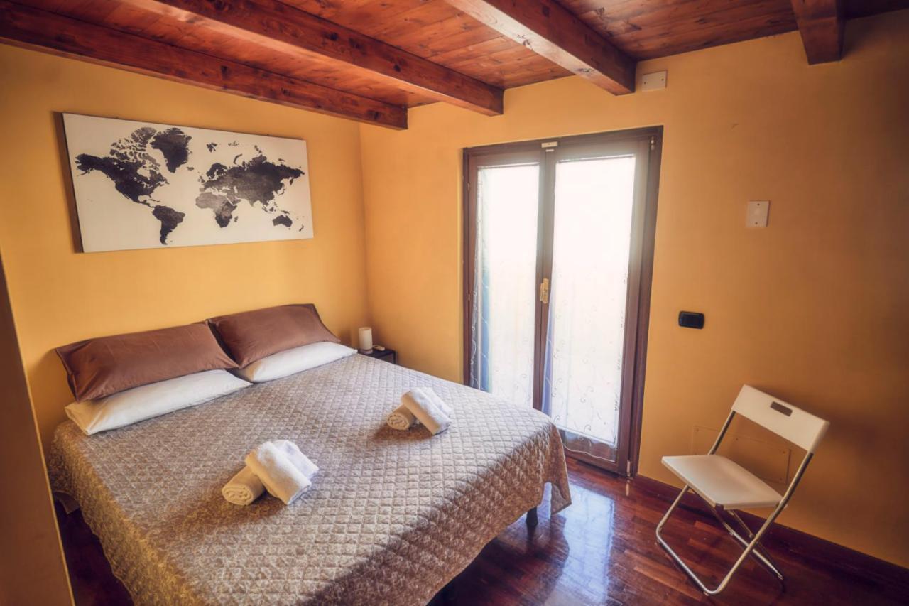 Travelershome Ciampino Suite ภายนอก รูปภาพ