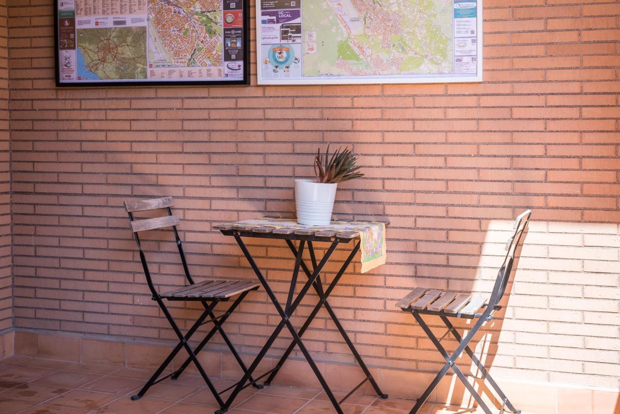 Travelershome Ciampino Suite ภายนอก รูปภาพ