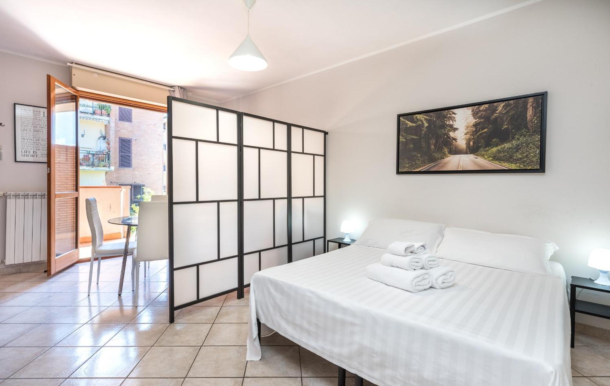 Travelershome Ciampino Suite ภายนอก รูปภาพ