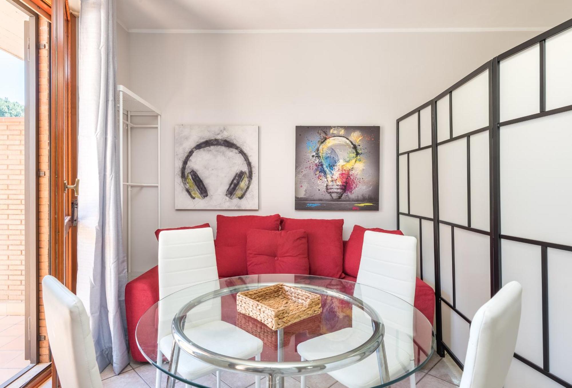 Travelershome Ciampino Suite ภายนอก รูปภาพ